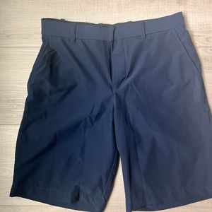 Navy Nike golf shorts - size 32
